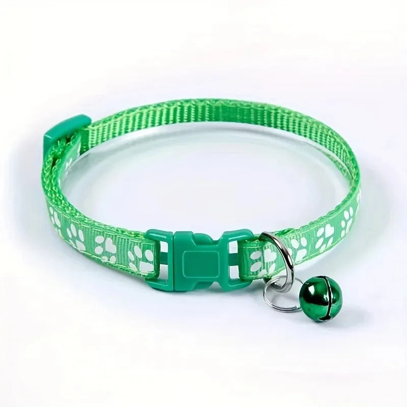 Collar de moda para gatos, con diseño colorido y campana, ajustable, para gatos y gatitos, collar con anillo DIY, accesorios para mascotas